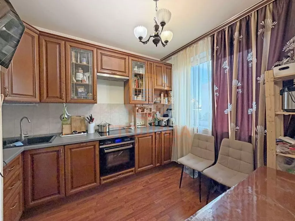 2-к кв. Москва Тарханская ул., 4К1 (58.0 м) - Фото 1