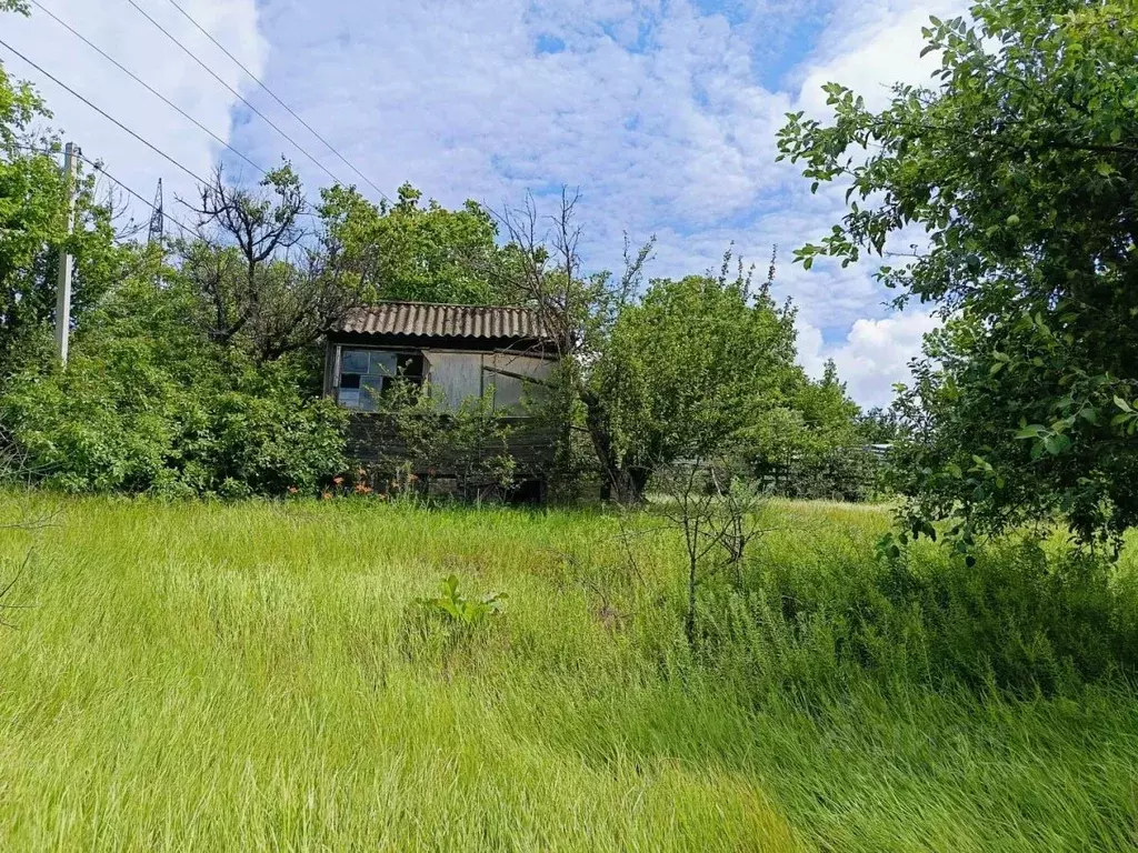 Участок в Волгоградская область, Волгоград ул. Джамбула Джабаева, ... - Фото 0