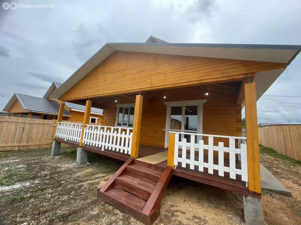 Дом в деревня Карлук, улица Генерала Белобородова (160 м) - Фото 0