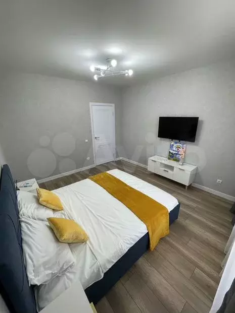 1-к. квартира, 40м, 2/10эт. - Фото 0