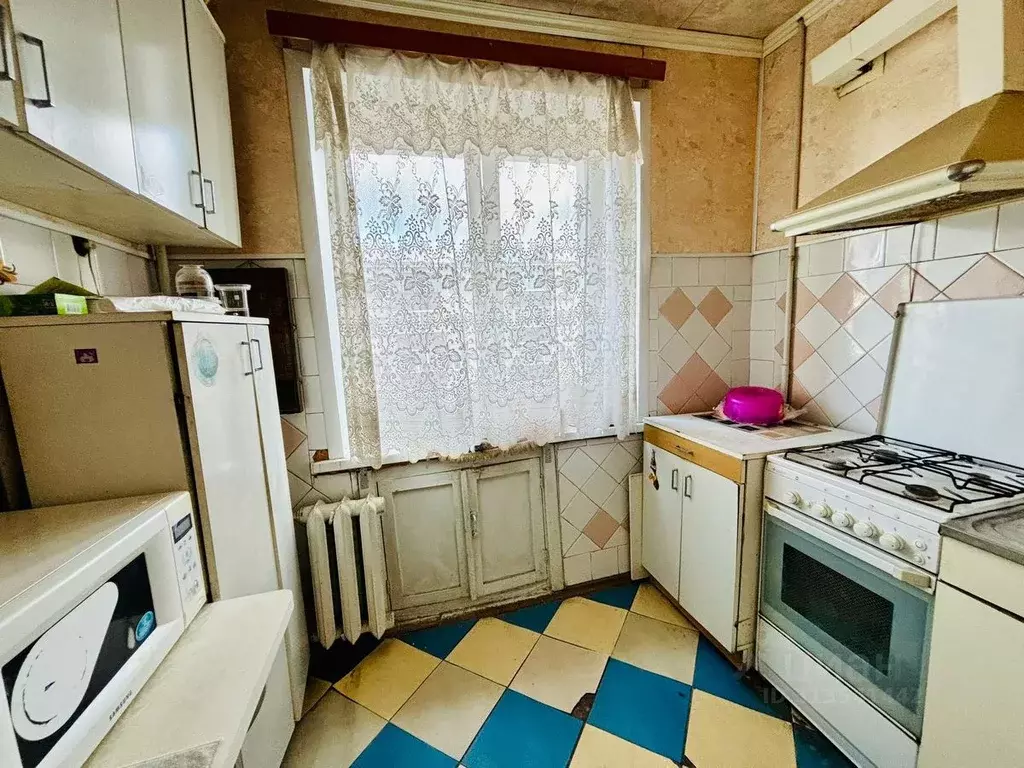 3-к кв. Курская область, Курск Союзная ул., 13 (52.2 м) - Фото 0