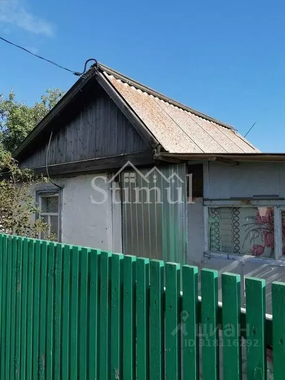 Дом в Хакасия, Черногорск Залив дачное общество, ул. Вербная (30 м) - Фото 0
