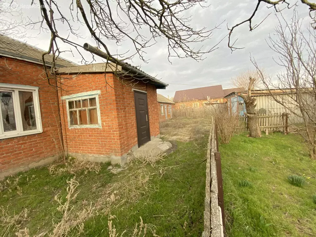 Участок в Кухаривское сельское поселение, хутор Приазовка, Октябрьский ... - Фото 0