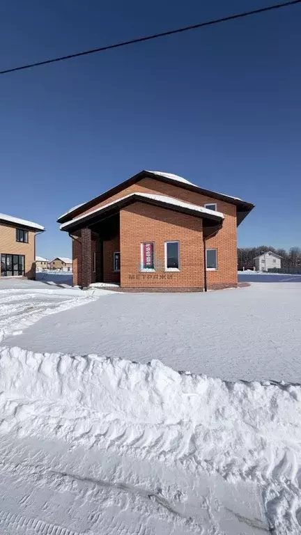 Коттедж в Калужская область, Калуга ул. Непокоренных Ленинградцев, 38П ... - Фото 1