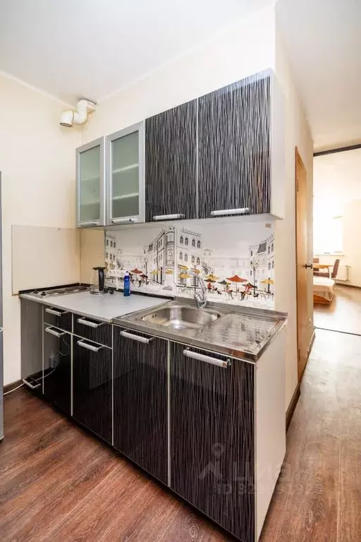 Студия Ханты-Мансийский АО, Сургут ул. Профсоюзов, 38 (27.3 м) - Фото 1