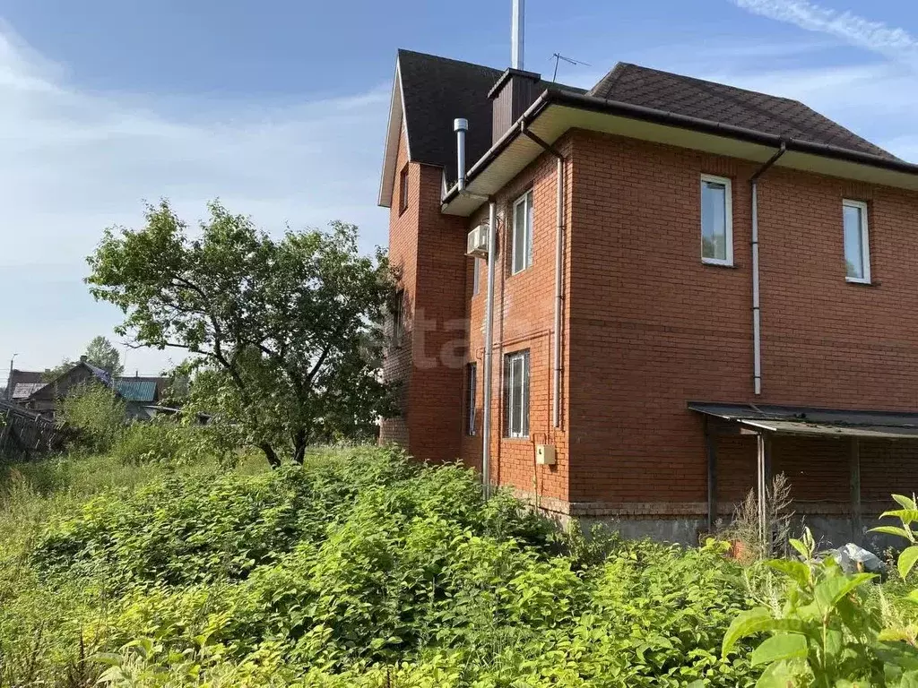 Дом в Санкт-Петербург пос. Усть-Ижора, ул. Комсомола, 11 (222 м) - Фото 0