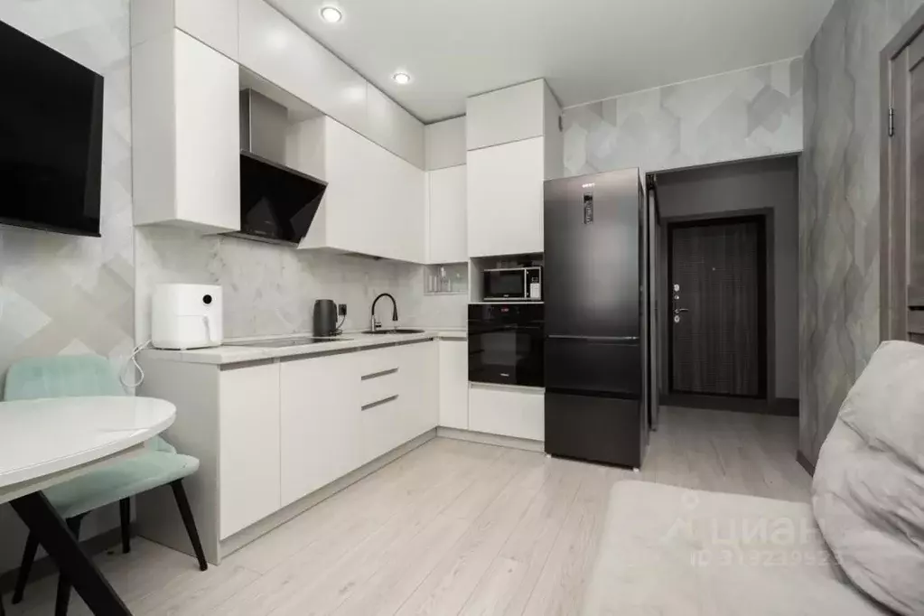 1-к кв. Иркутская область, Иркутск бул. Рябикова, 102 (38.6 м) - Фото 0