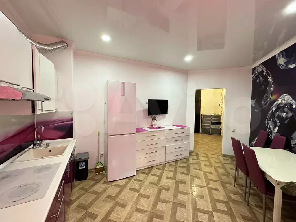 2-к. квартира, 70 м, 1/5 эт. - Фото 1