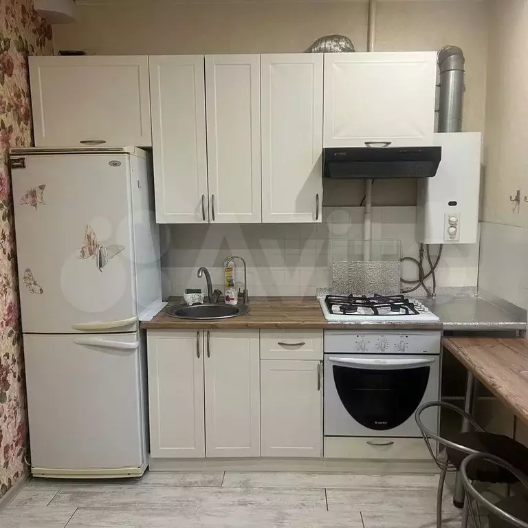 1-к. квартира, 42 м, 4/5 эт. - Фото 0