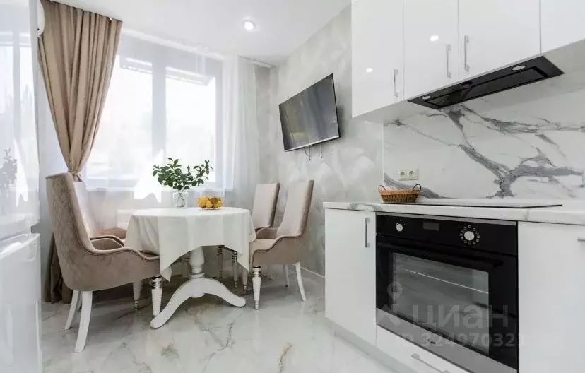 2-к кв. Краснодарский край, Сочи Бытха мкр, ул. Ясногорская, 16/2к7 ... - Фото 1