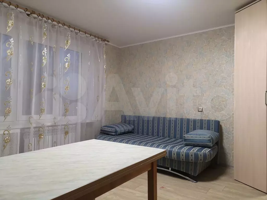Комната 17 м в 9-к., 4/5 эт. - Фото 1