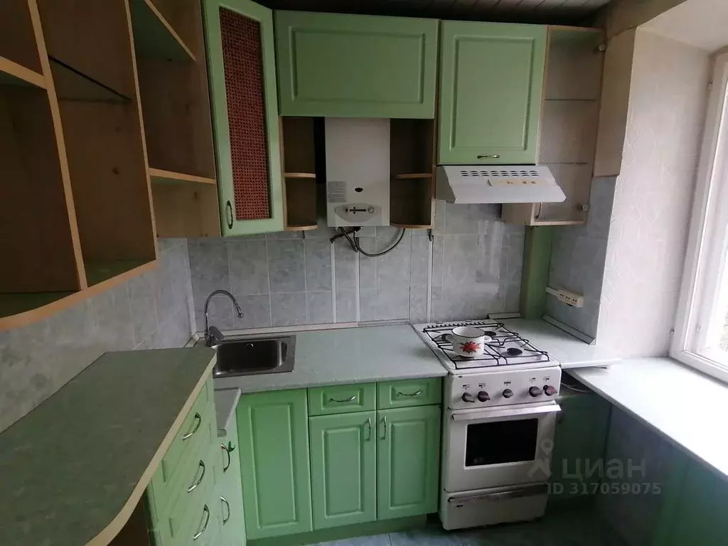 2-к кв. Нижегородская область, Арзамас 9 Мая ул., 15к3 (45.0 м) - Фото 0
