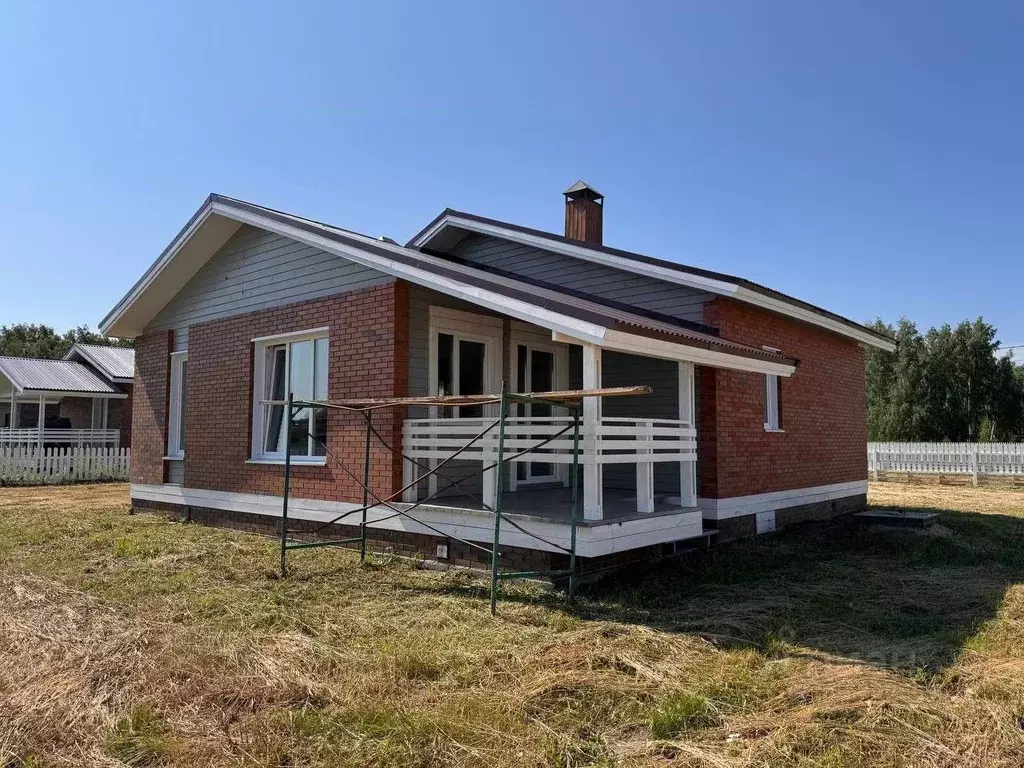 Дом в Омская область, Омский район, с. Красноярка  (96 м) - Фото 1