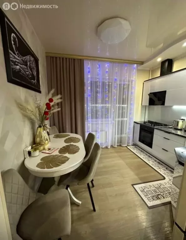 3-комнатная квартира: Якутск, 203-й микрорайон, 6 (85 м) - Фото 1