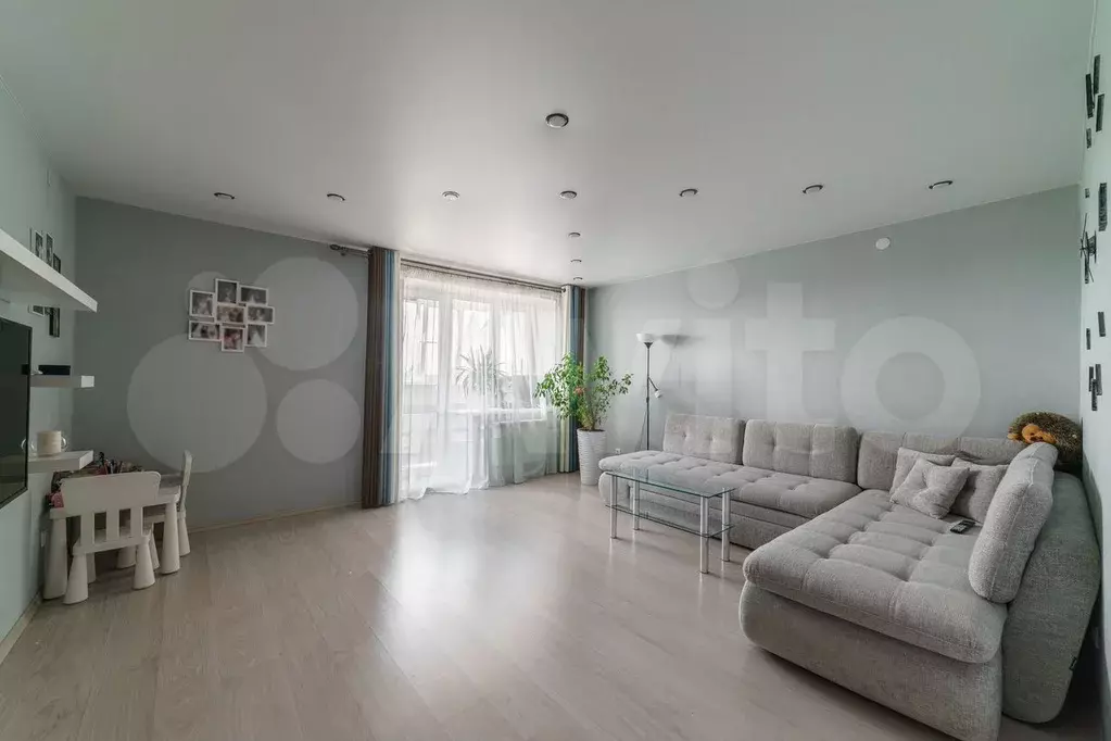 2-к. квартира, 60 м, 8/9 эт. - Фото 0
