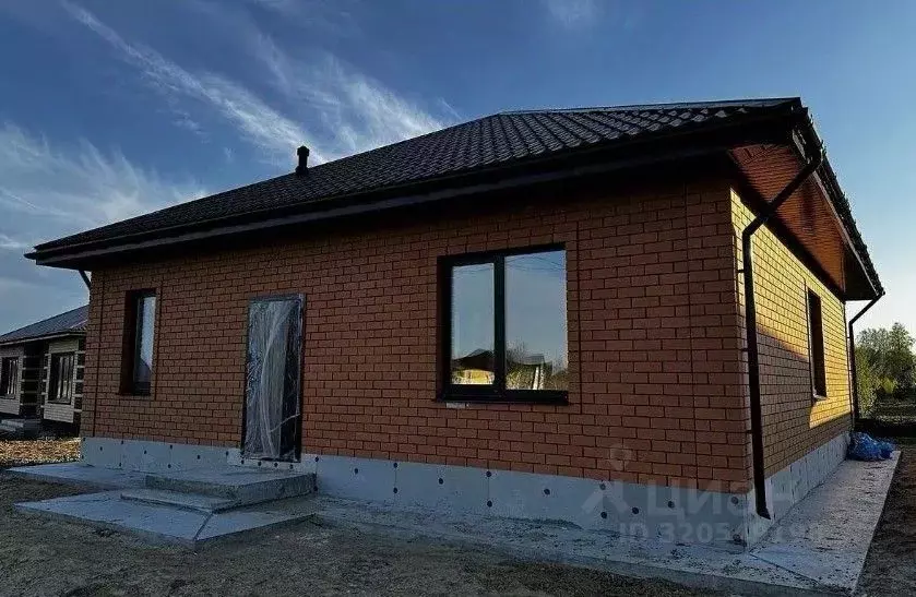 Дом в Тюменская область, Тюменский район, с. Перевалово ул. ... - Фото 1