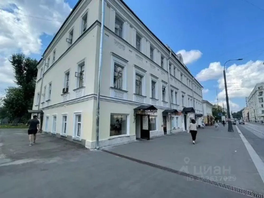 Торговая площадь в Москва Бауманская ул., 44С1 (170 м) - Фото 1