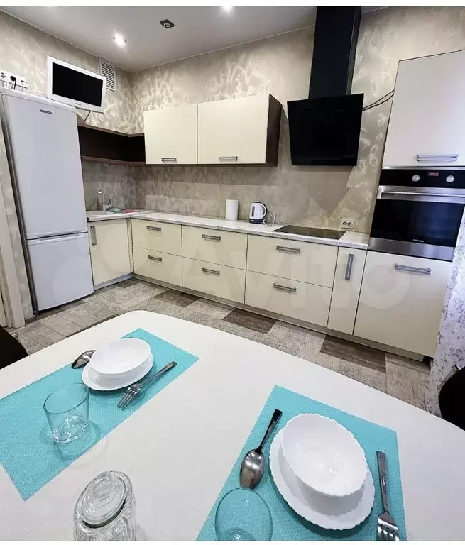 Комната 38 м в 1-к., 8/12 эт. - Фото 1