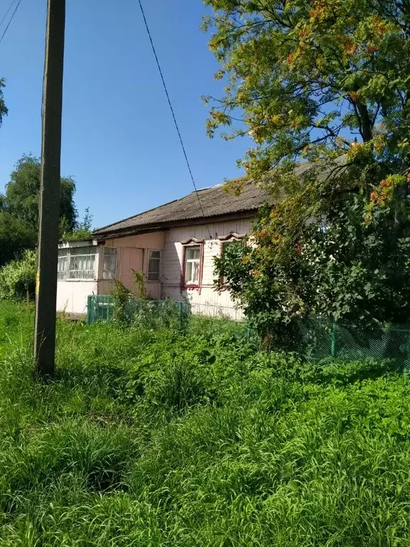 Дом в Калужская область, Мещовск городское поселение, д. Казаковка ул. ... - Фото 0