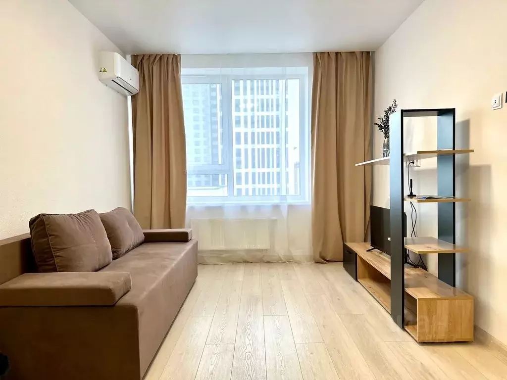 1-к кв. Тюменская область, Тюмень Харьковская ул., 72Б (40.0 м) - Фото 2