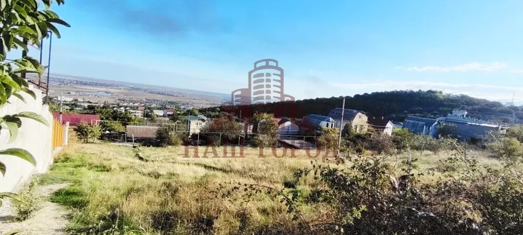 Участок в Крым, Феодосия муниципальный округ, с. Солнечное ул. ... - Фото 1