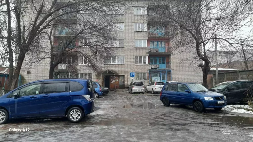 Комната Алтайский край, Бийск пер. Гилева, 15 (22.4 м) - Фото 1