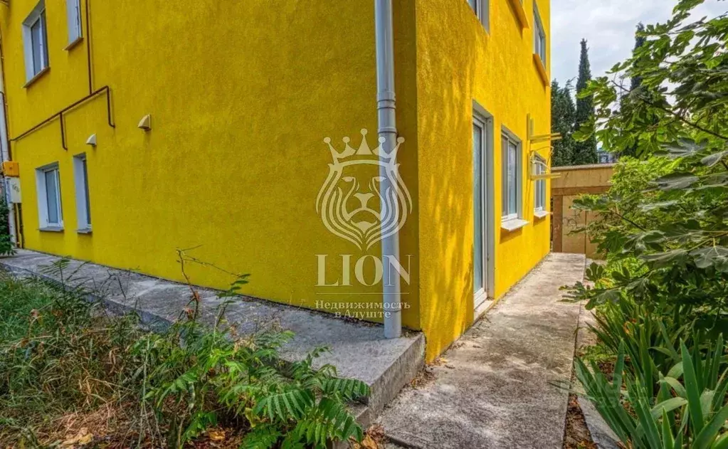 Дом в Крым, Алушта пер. Спортивный, 9 (203 м) - Фото 2