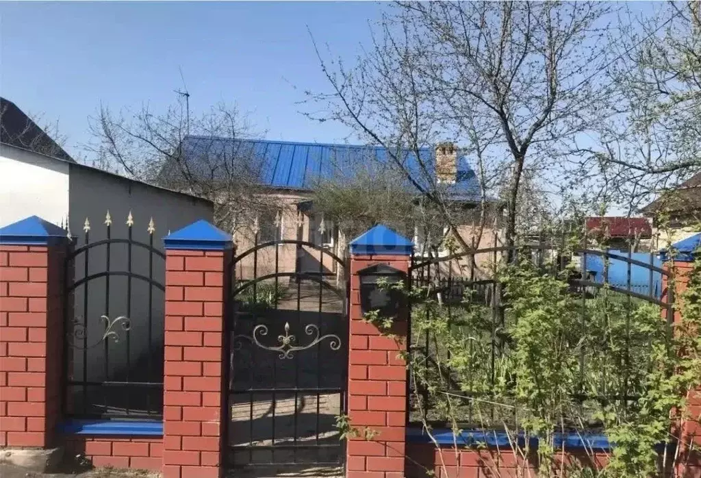 Дом в Липецкая область, Липецкий муниципальный округ, с. Кузьминские ... - Фото 1