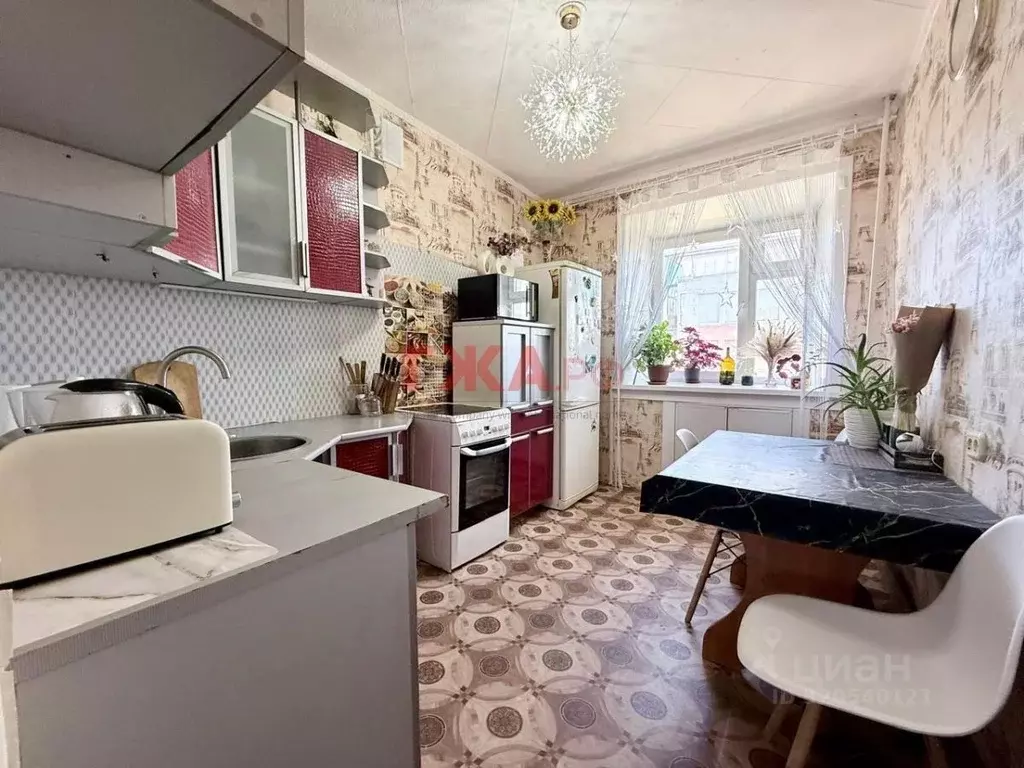 3-к кв. Саха (Якутия), Нерюнгри просп. Геологов, 61/1 (68.8 м) - Фото 0