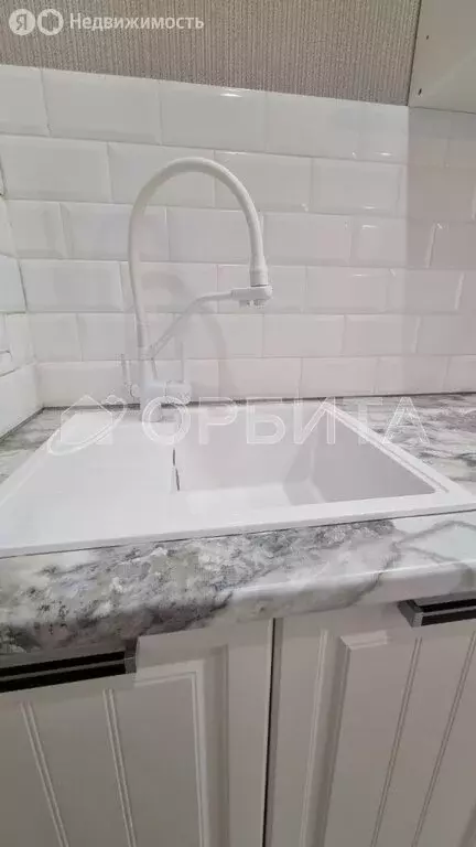 1-комнатная квартира: Тюмень, улица Василия Подшибякина, 19 (36.6 м) - Фото 2