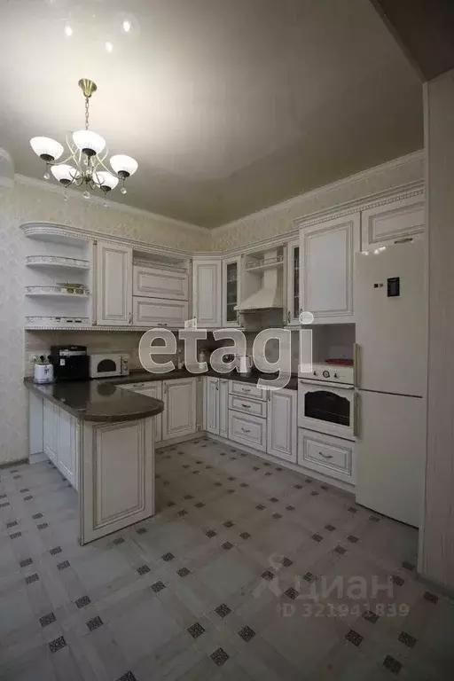 Дом в Ямало-Ненецкий АО, Новый Уренгой Заозерный мкр, ул. Заозерная, ... - Фото 1