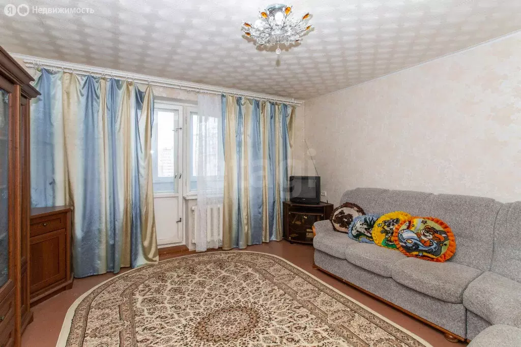 2-комнатная квартира: Тобольск, 10-й микрорайон, 39 (51 м) - Фото 1