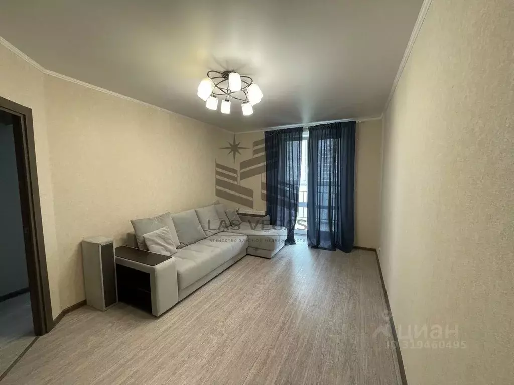 1-к кв. Татарстан, Казань ул. Азата Аббасова, 13 (38.0 м) - Фото 0