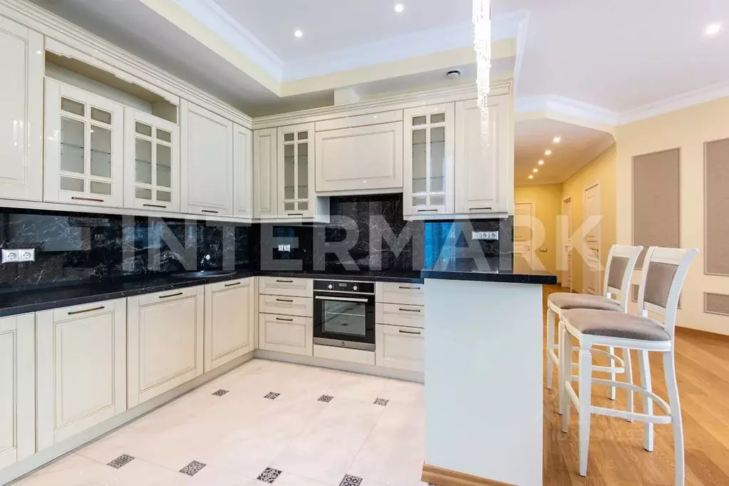 5-к кв. Москва пер. Хилков, 5 (190.0 м) - Фото 1