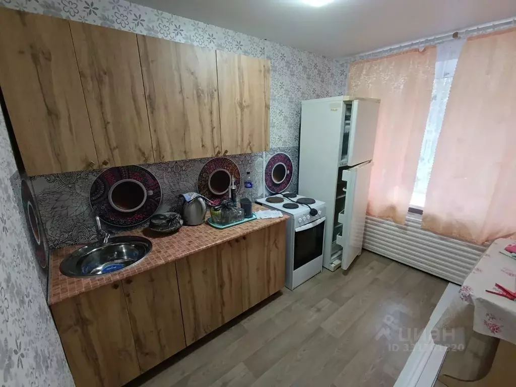 1-к кв. Удмуртия, Ижевск ул. Михаила Петрова, 37 (30.0 м) - Фото 2