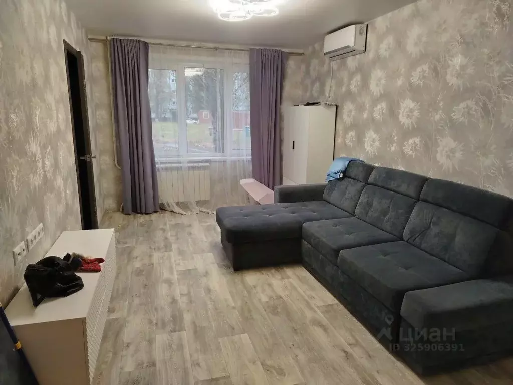 3-к кв. Самарская область, Тольятти просп. Степана Разина, 22 (56.0 м) - Фото 0