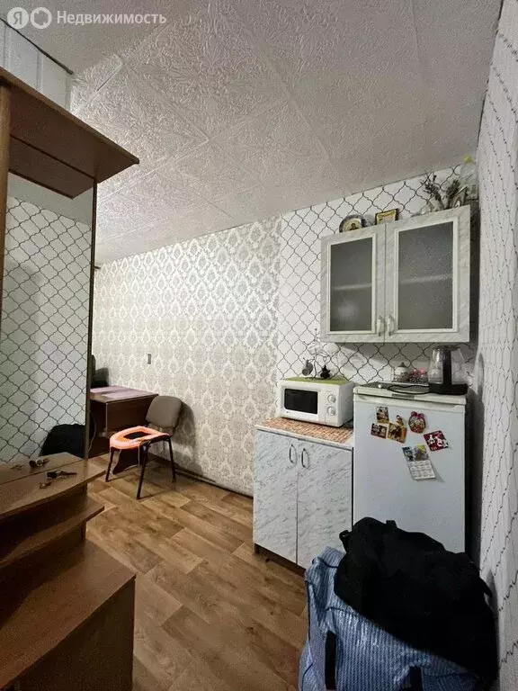 1к в 5-комнатной квартире (18 м) - Фото 1