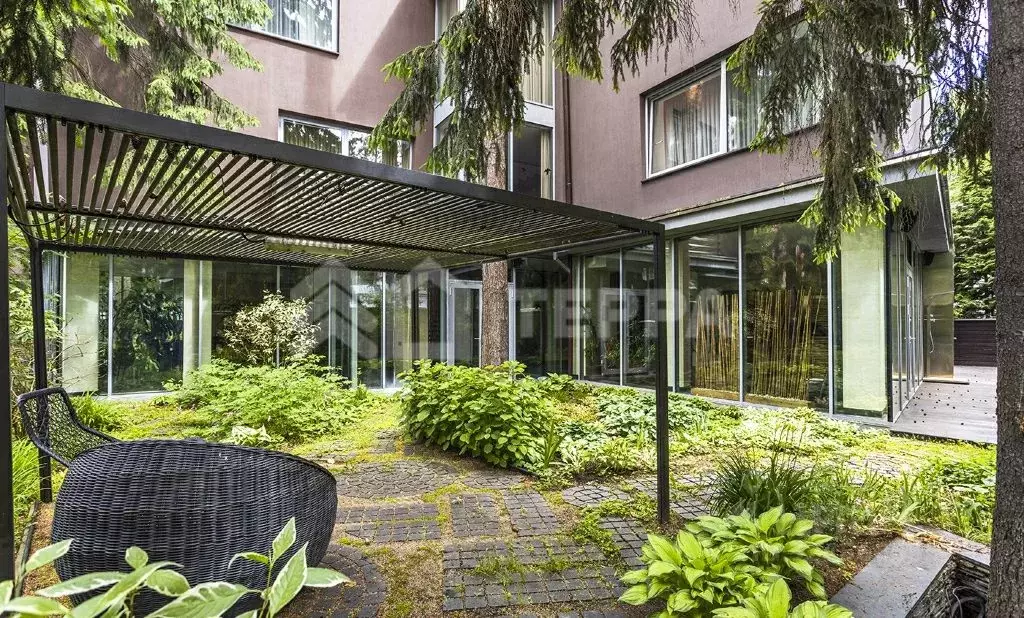 Дом в Московская область, Одинцовский городской округ, д. Жуковка, ... - Фото 1