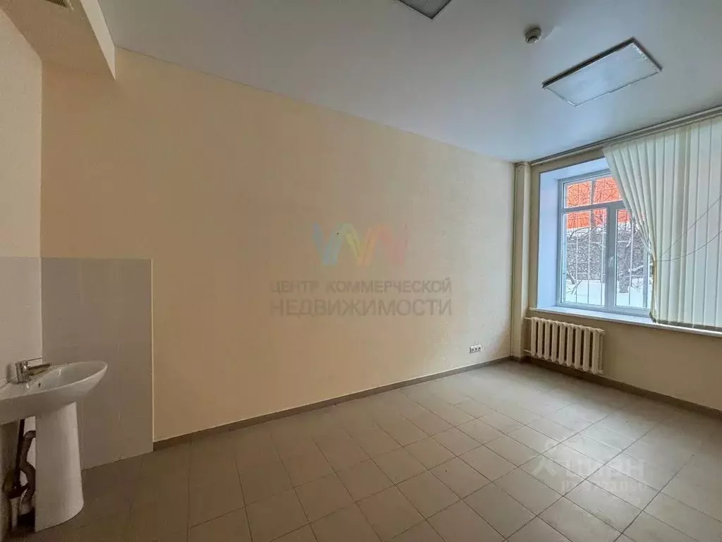 Офис в Башкортостан, Уфа Комсомольская ул., 37 (206 м) - Фото 1