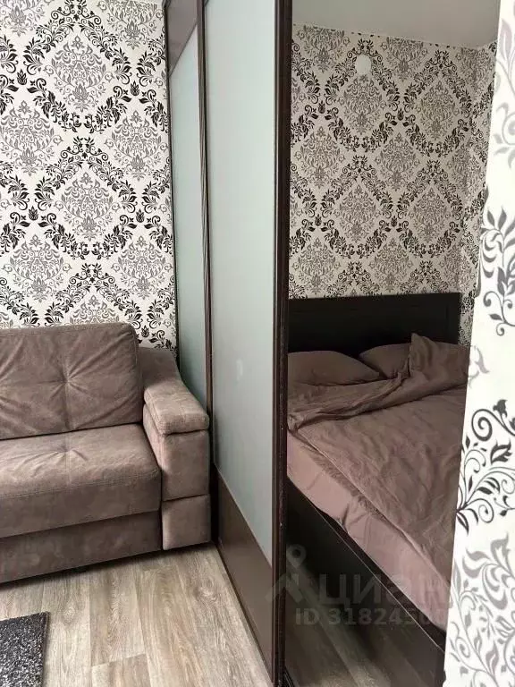 1-к кв. Татарстан, Зеленодольск просп. Строителей, 18А (42.0 м) - Фото 0