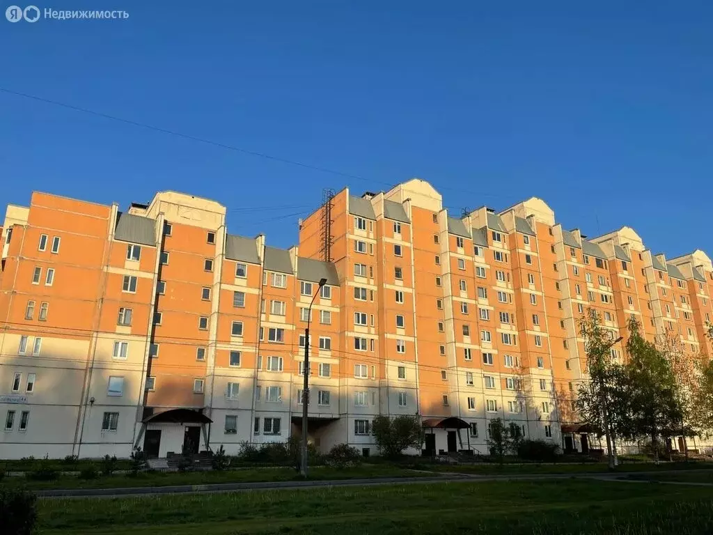 3-комнатная квартира: Санкт-Петербург, проспект Авиаконструкторов, ... - Фото 0