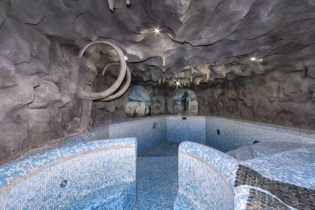 Помещение свободного назначения в Тюменская область, Тюмень ... - Фото 1