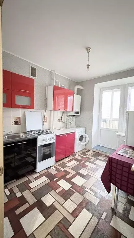 1-к кв. Чувашия, Чебоксары Благовещенский мкр, ул. Николая Смирнова, 6 ... - Фото 0