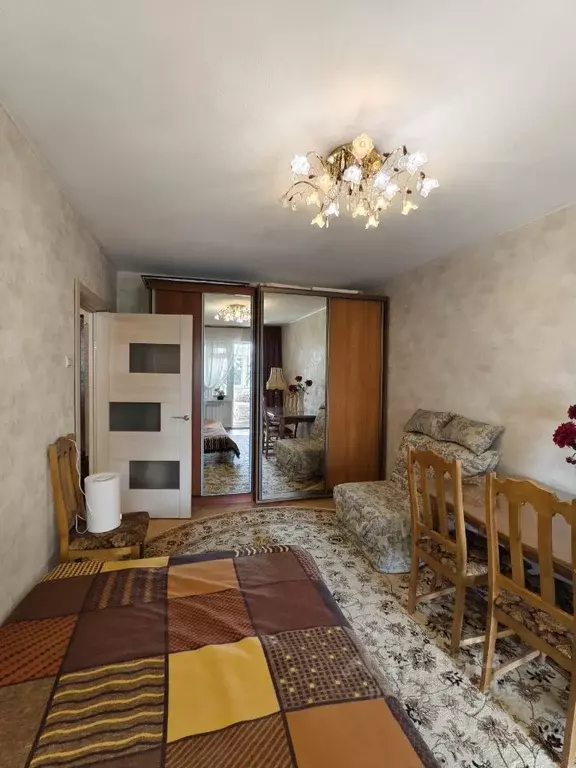 1-к кв. Калужская область, Малоярославец Румынская ул., 3к1 (40.9 м) - Фото 2