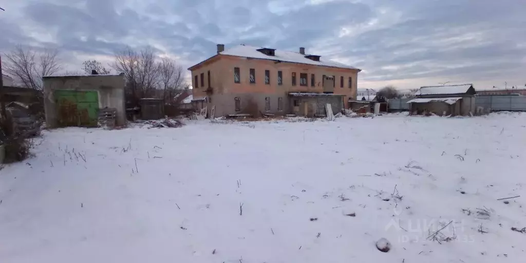 Помещение свободного назначения в Саратовская область, Энгельс ул. ... - Фото 1