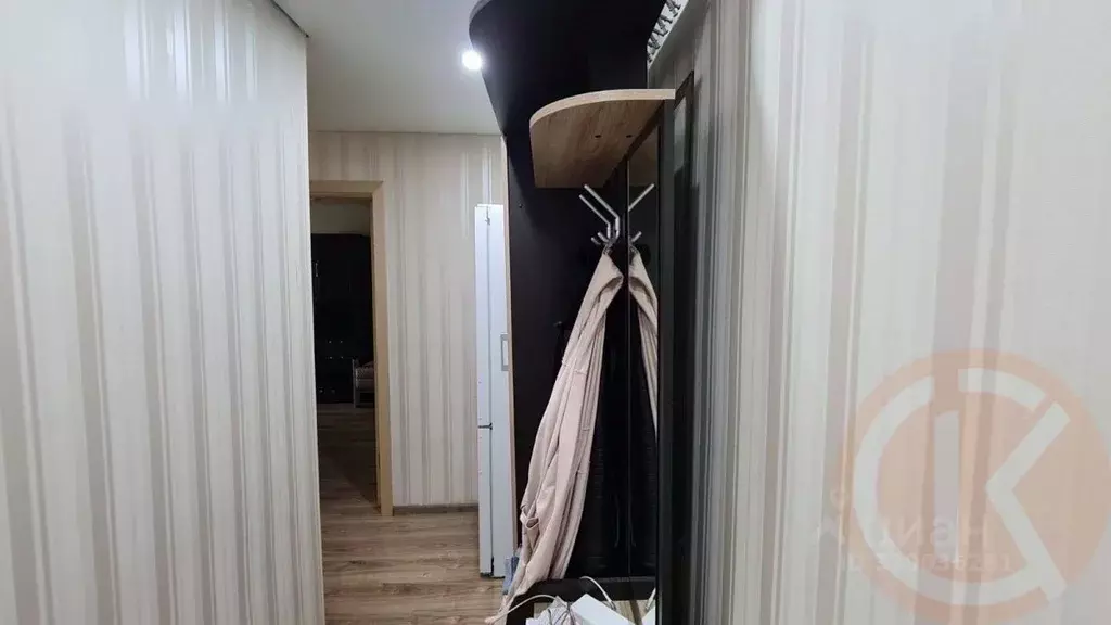 1-к кв. Крым, Симферополь просп. Кирова, 82 (34.0 м) - Фото 2
