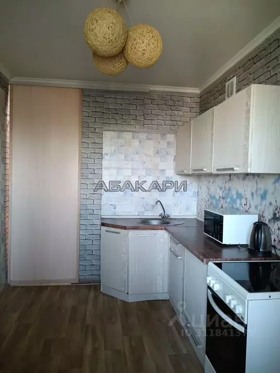 2-к кв. Красноярский край, Красноярск ул. 8 Марта, 20 (49.0 м) - Фото 0