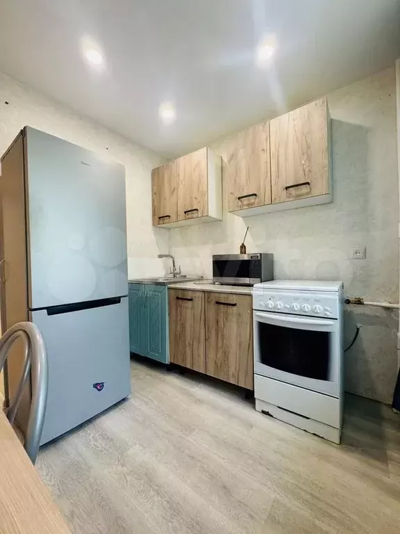 2-к. квартира, 45 м, 2/5 эт. - Фото 0