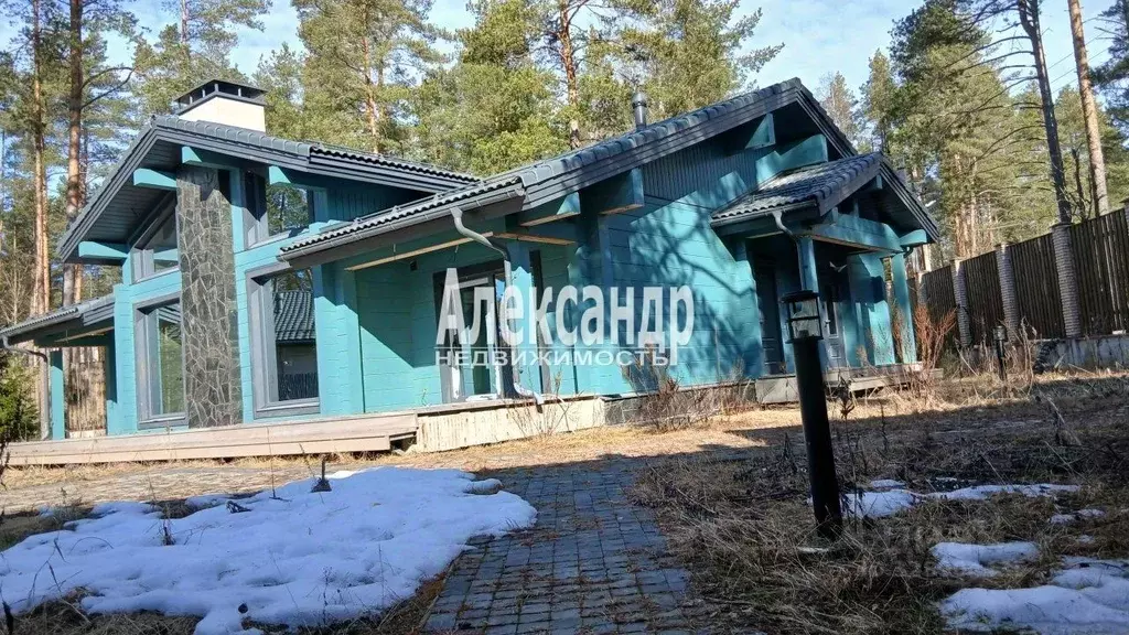 Коттедж в Ленинградская область, Выборгский район, Рощино пгт ул. ... - Фото 2