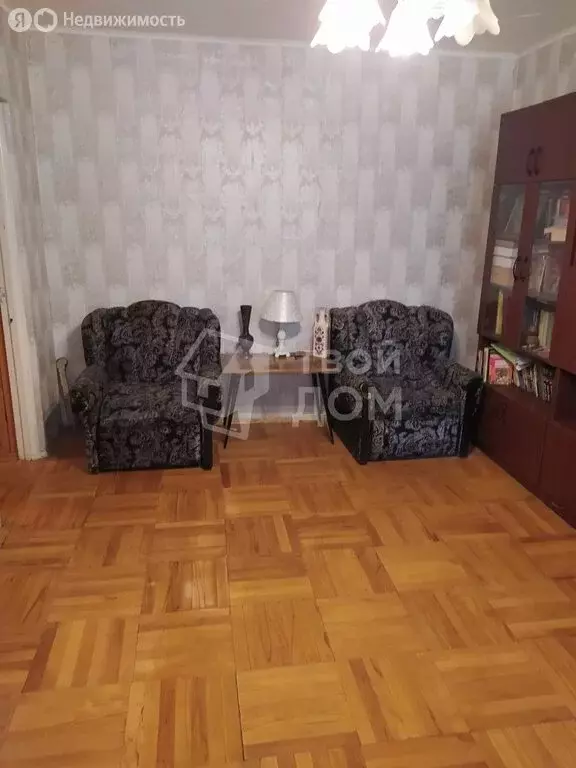 2-комнатная квартира: Красное Село, улица Спирина, 2к1 (46 м) - Фото 1